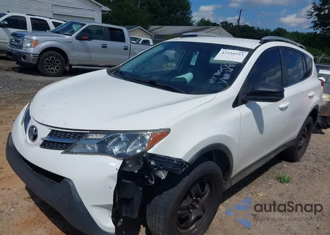 2015 Toyota Rav4 Le z USA, uszkodzony, nr VIN 2T3ZFREV8FW167192